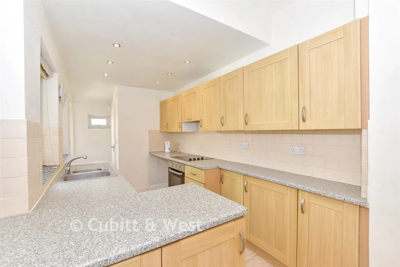 Inhurst Road, Portsmouth, PO2, photo 4