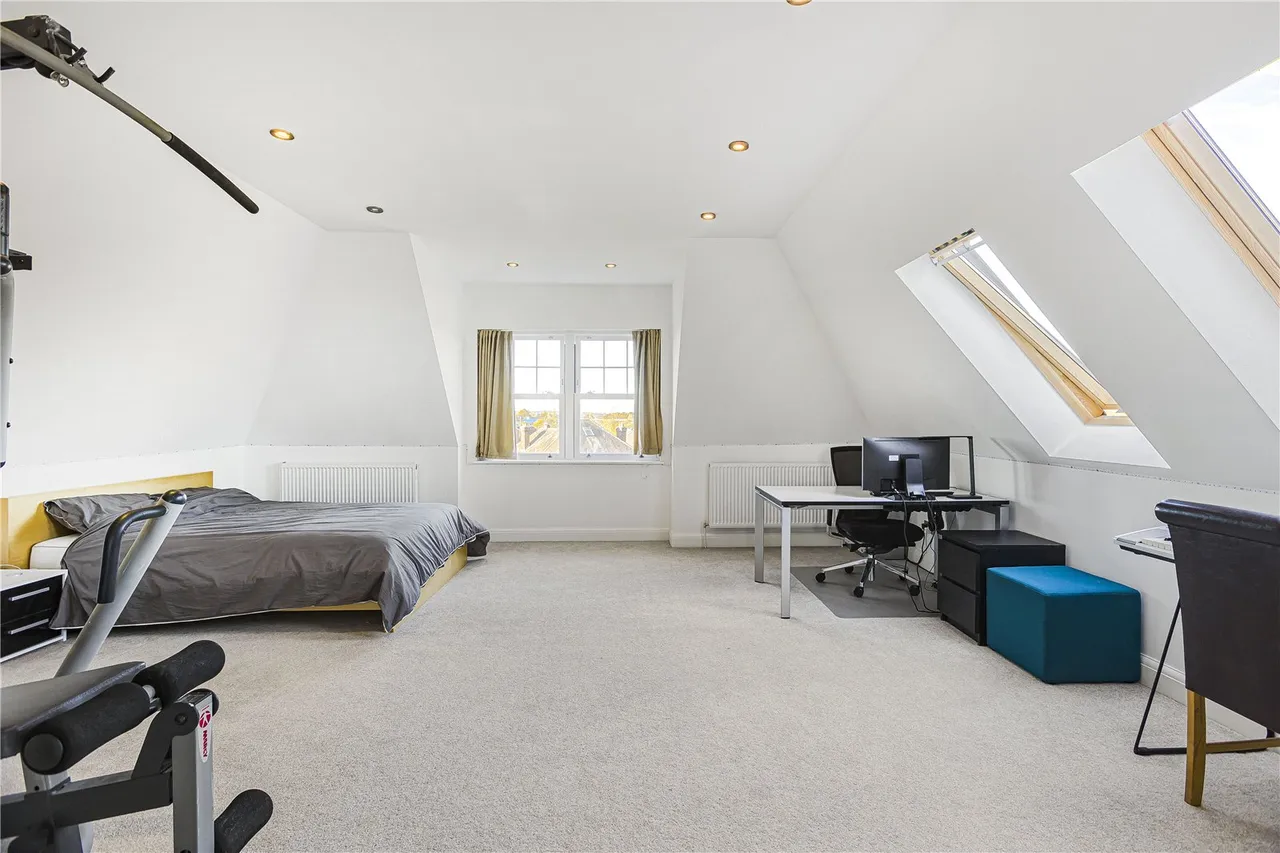 Westwood Close, Potters Bar, Hertfordshire, EN6 1LH, photo 20