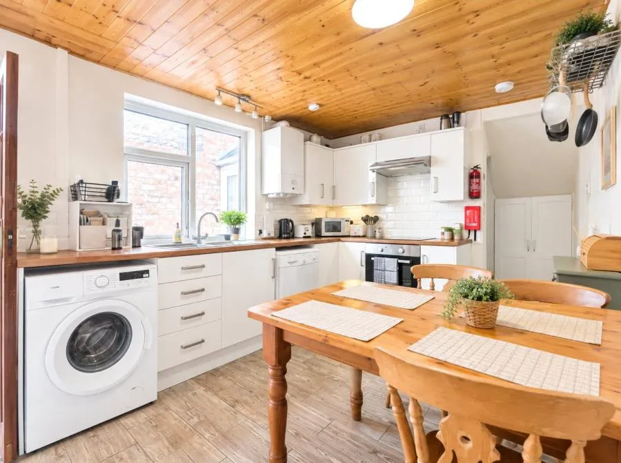 Churton Road, Chester, CH3, photo 4