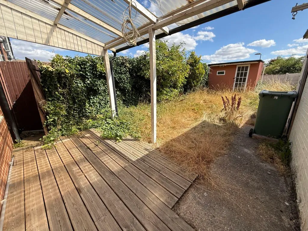 Tithe Farm Road, Houghton Regis, LU5, photo 9