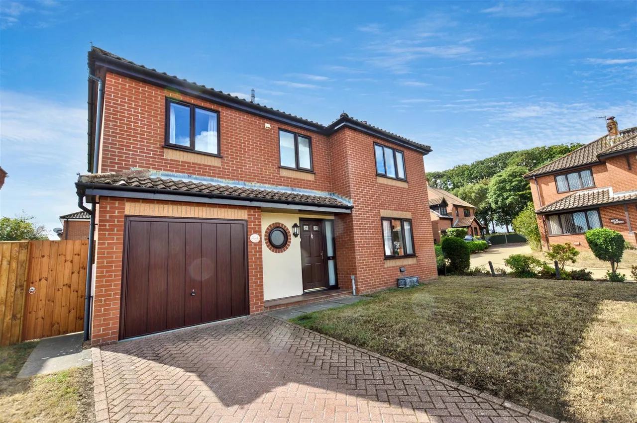 Campion Way, Sheringham, NR26, photo 27