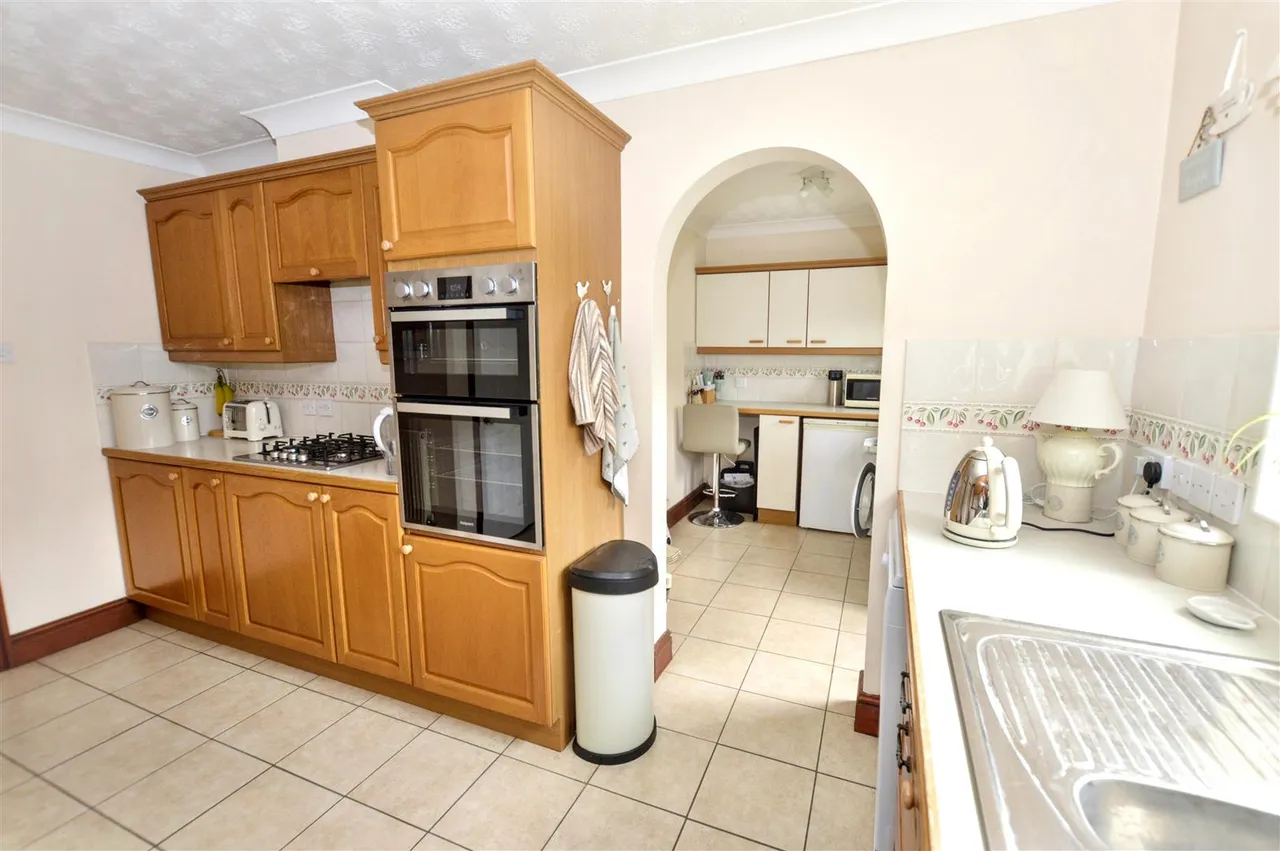 Campion Way, Sheringham, NR26, photo 11