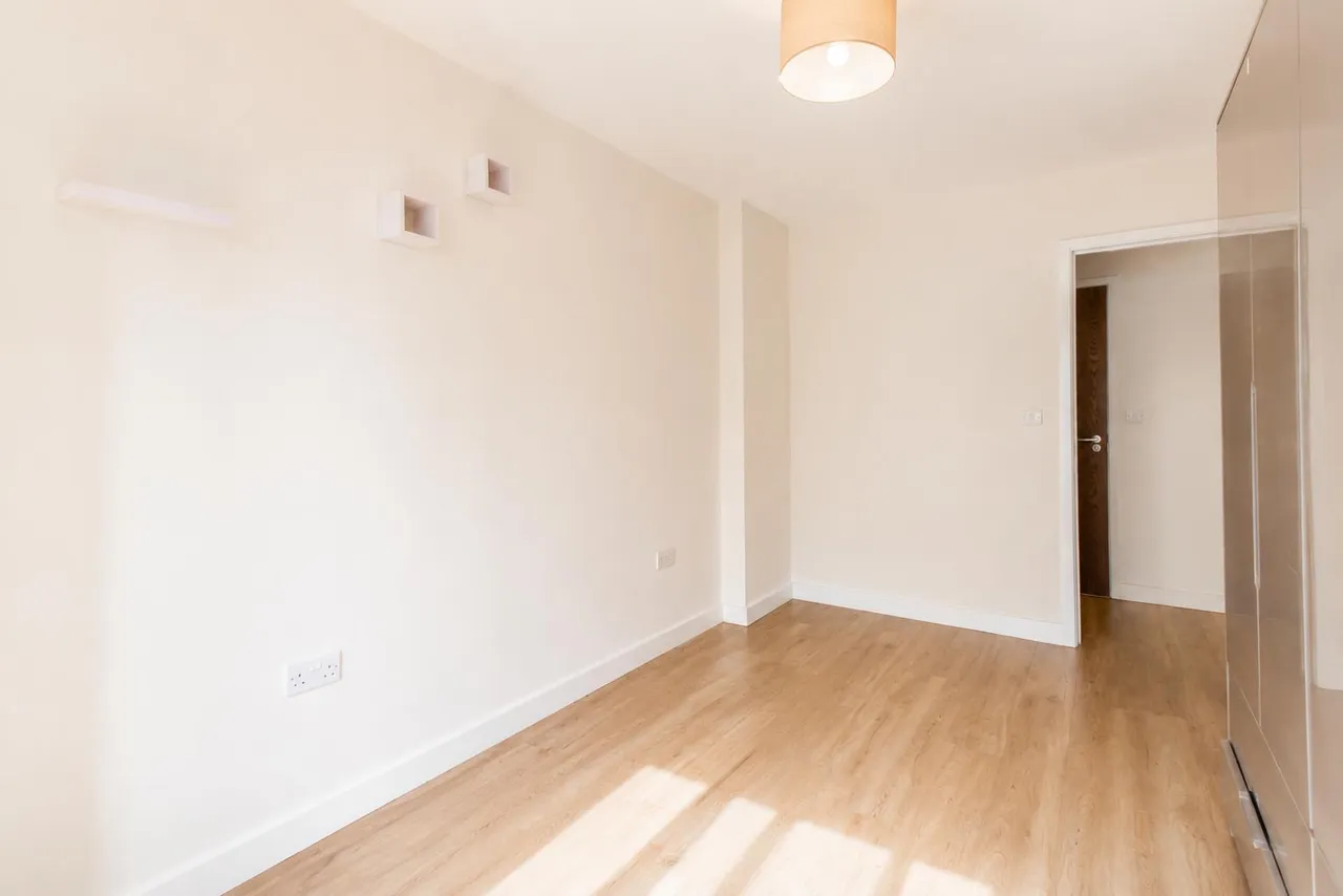 Empire House, East Drive, NW9, London, photo 7