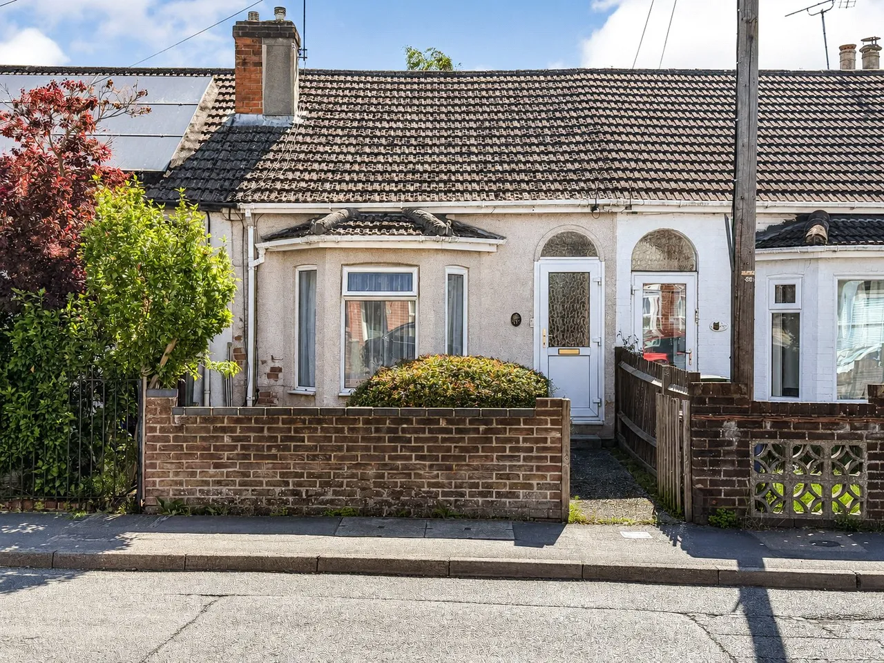1 bed house for sale — Church Road, Aldershot, Hampshire, GU11 3PR