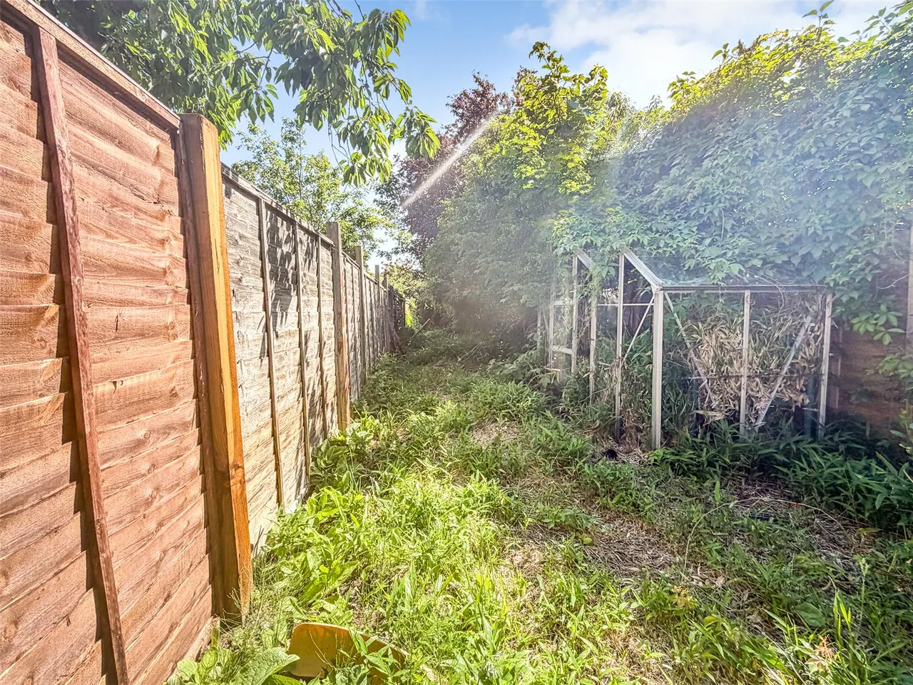 Church Road, Aldershot, Hampshire, GU11 3PR, photo 9