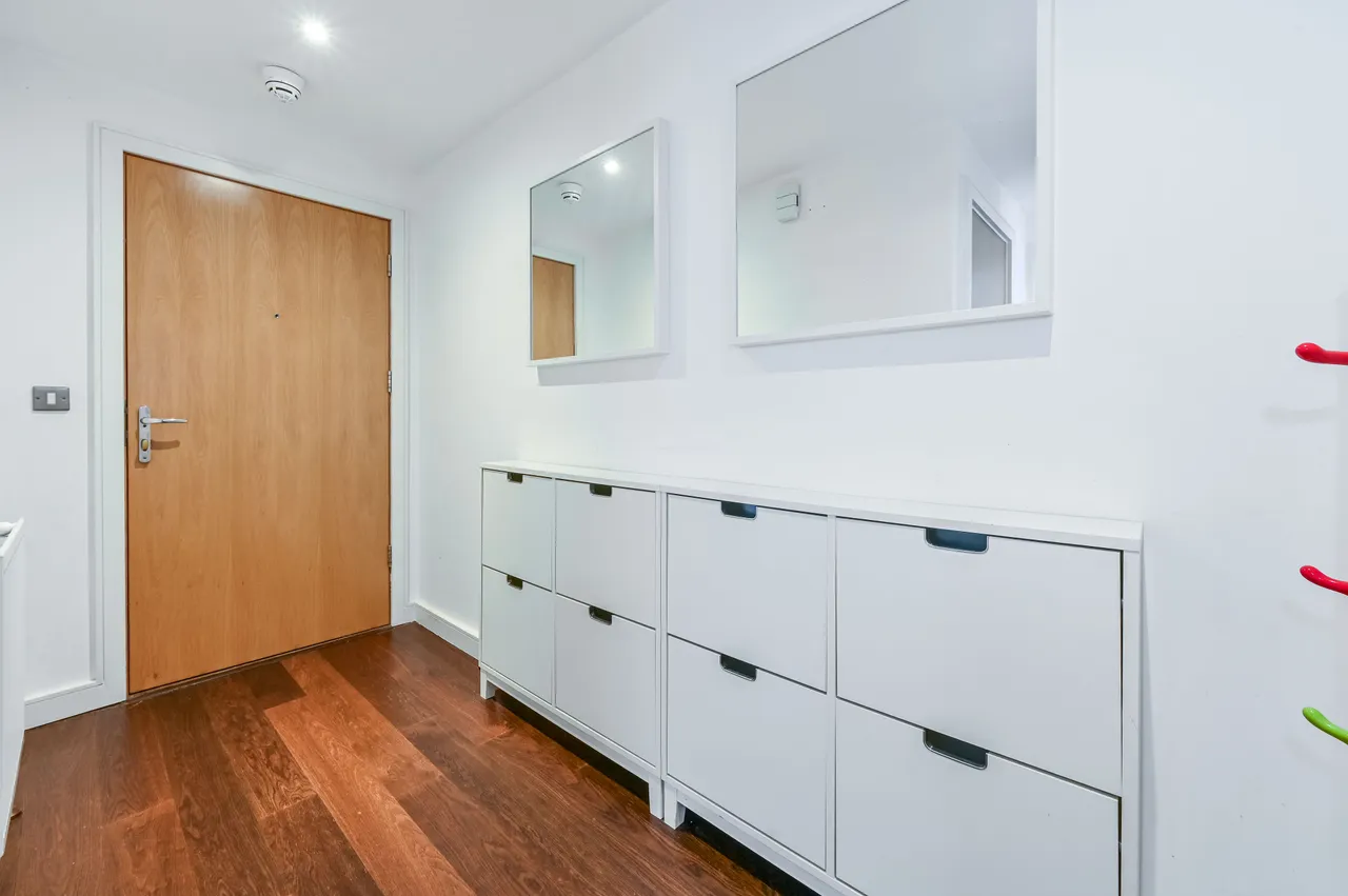 Flat 11, 41 Morton Road, London, photo 8