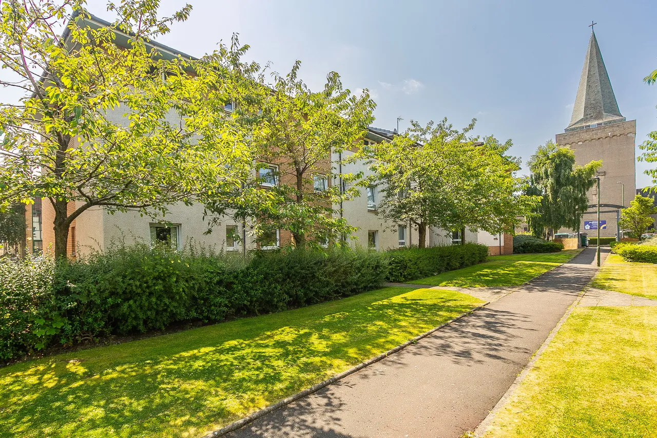 Saughton Mains Street, Saughton, EH11, photo 19