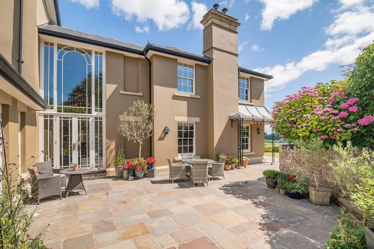 Stoulgrove Lane, Woodcroft, NP16, photo 39