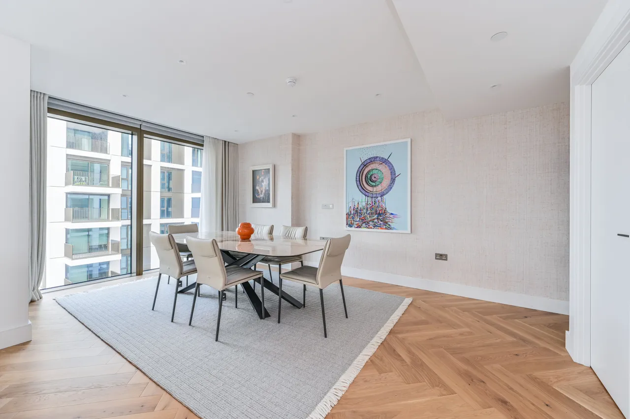 London, SW11, photo 9