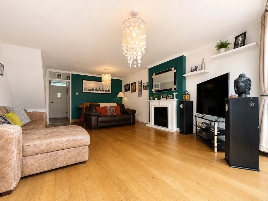Court Road, London, SE9, photo 4