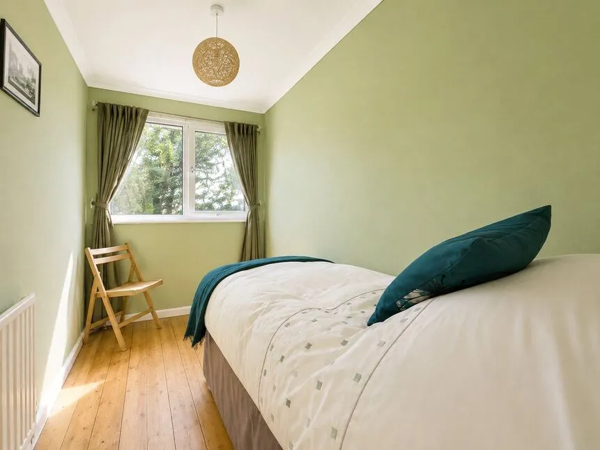 Court Road, London, SE9, photo 12