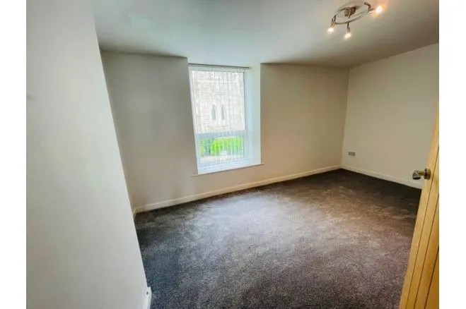 Addison Street, Accrington, photo 6