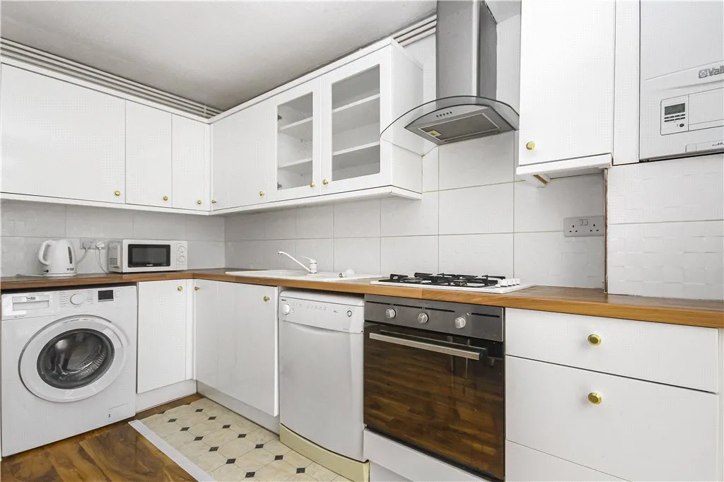 Gale Close, Mitcham, CR4, photo 4