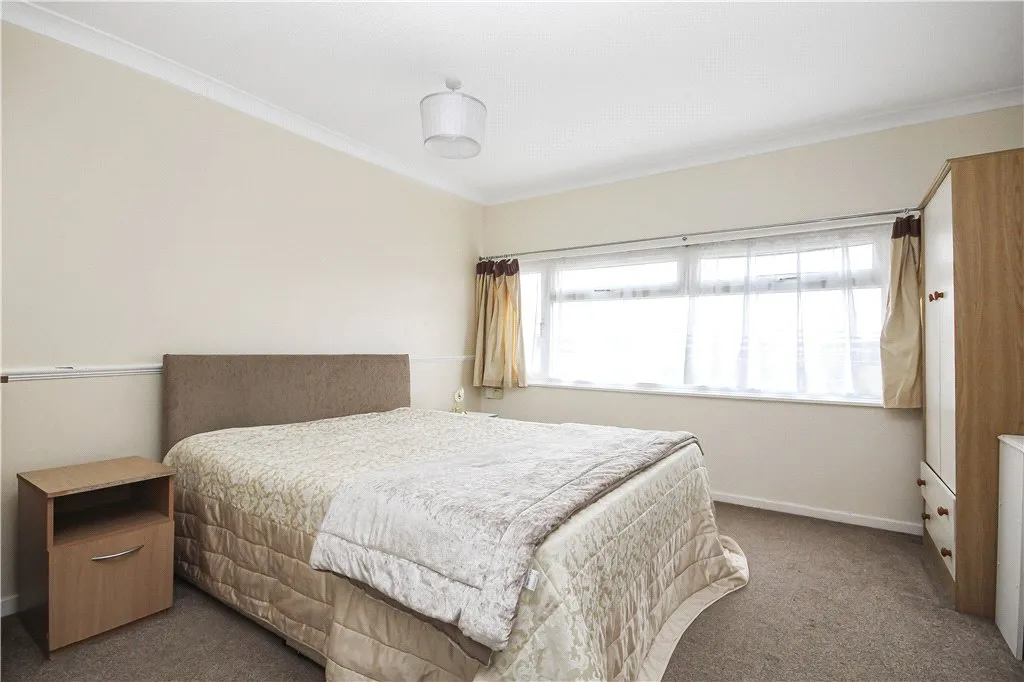 Gale Close, Mitcham, CR4, photo 11