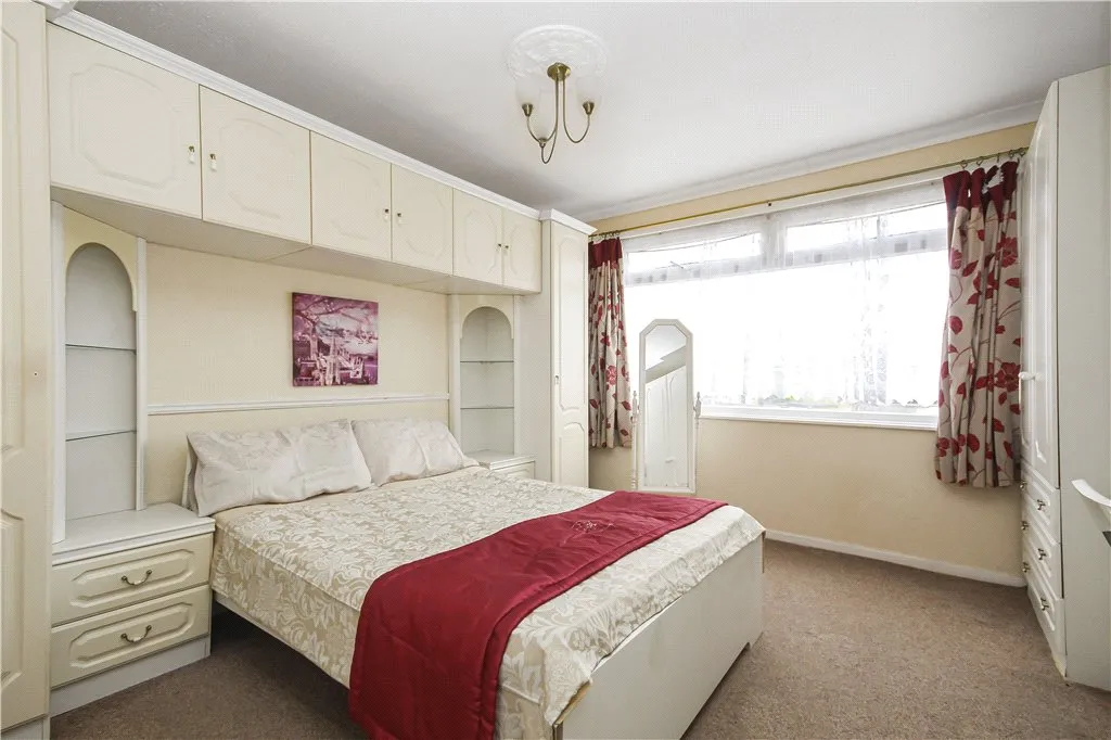 Gale Close, Mitcham, CR4, photo 10
