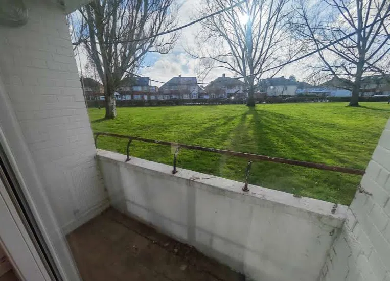 Old Ruislip Road, Northolt, UB5, photo 5