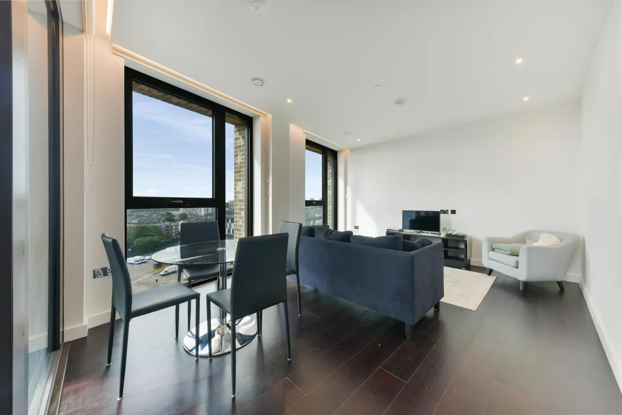 Madeira Tower, The Residence, SW11, photo 5