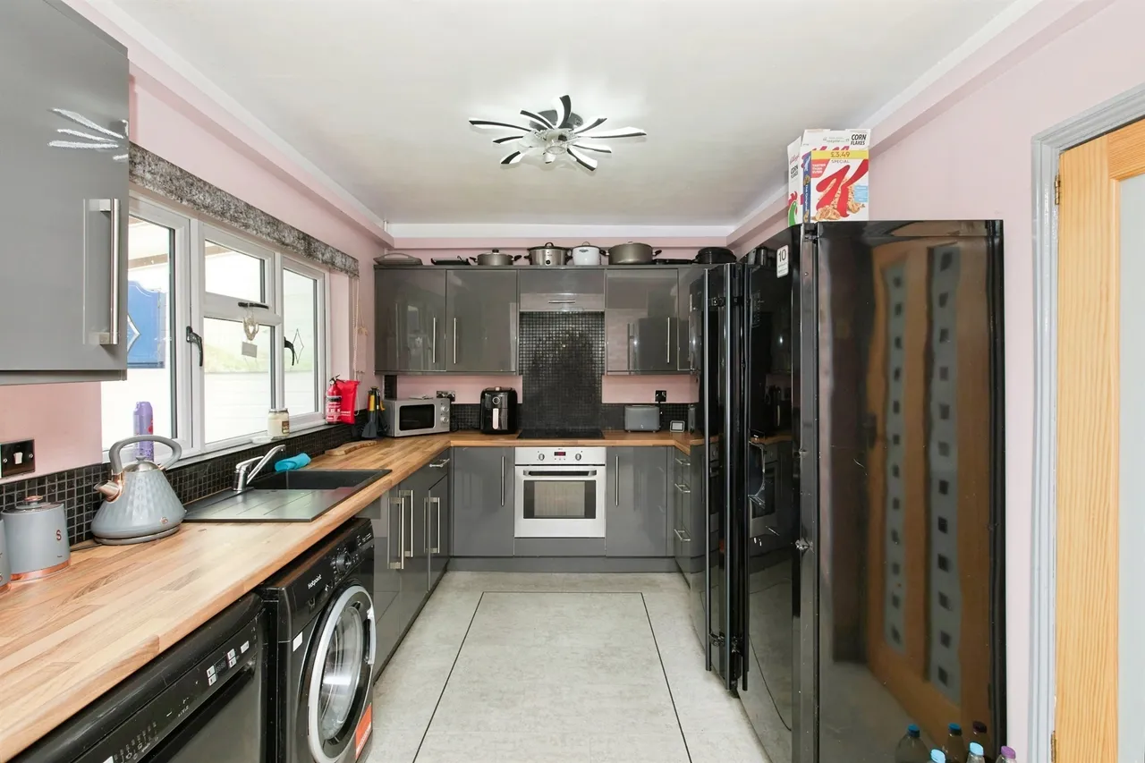 Mellor Street, Allenton, DE24, photo 6