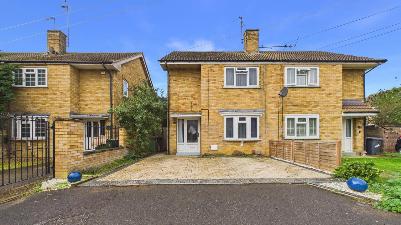 3 bed house for sale, Palm Court, Peterborough