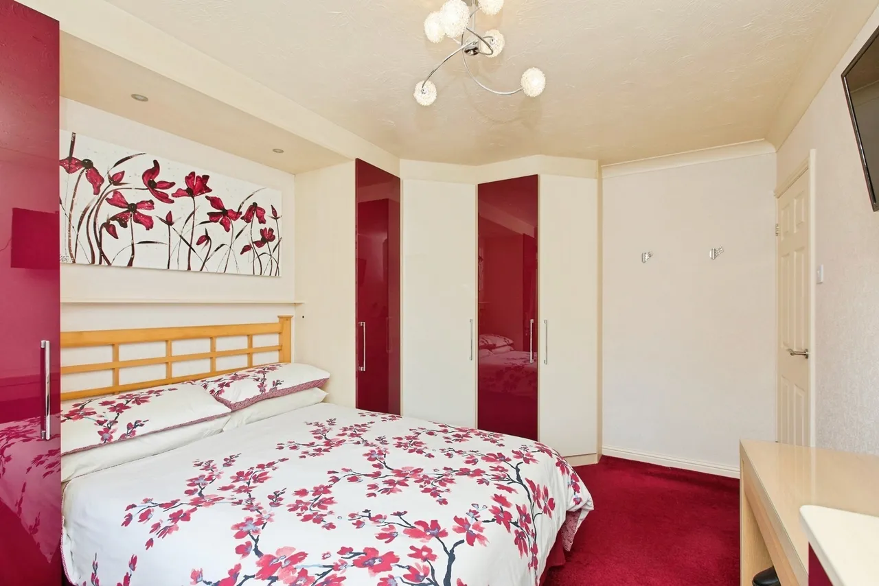 Saxon Close, Burton-on-Trent, DE15, photo 5