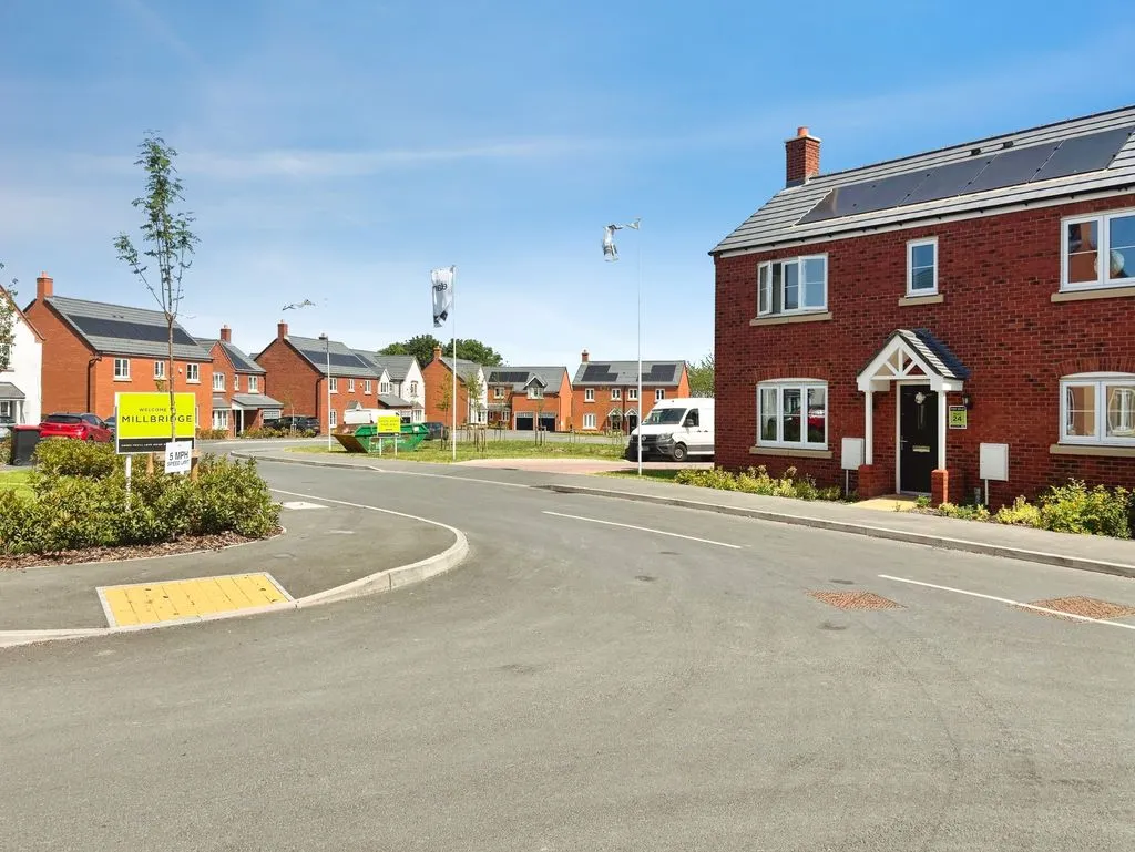 Main Road, Shuttington, B79, photo 15