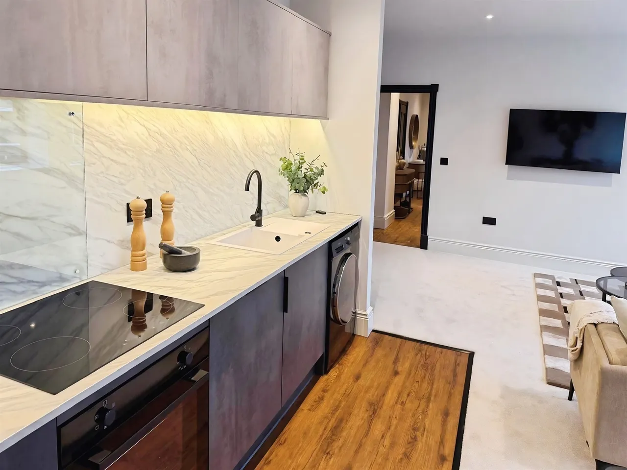 2 bed flat for sale — Bosworth House, Leicester
