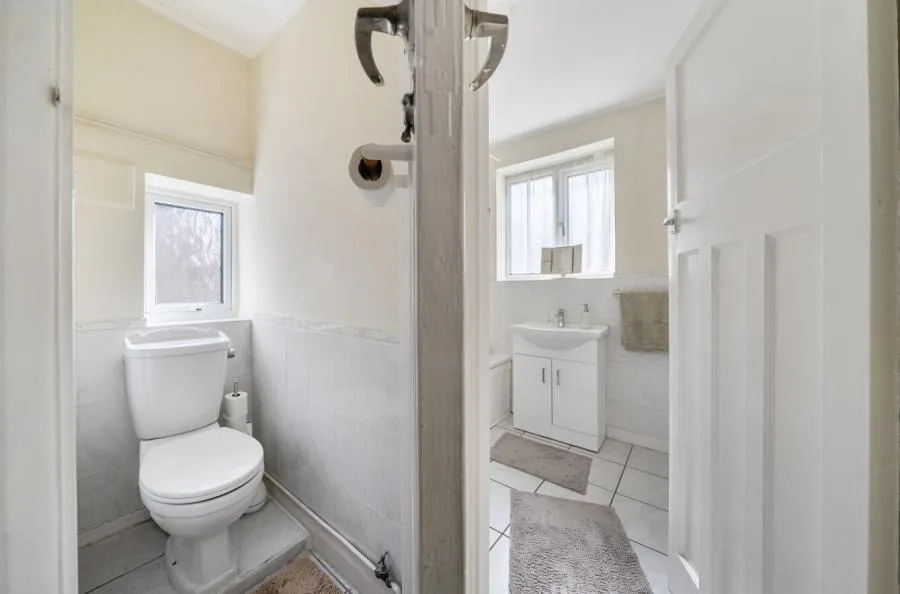 Chiltern Crescent, Earley, RG6, photo 11