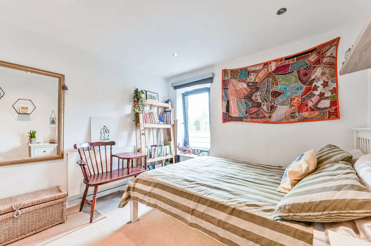 3 Isabella Mews, Balls Pond Road, London, photo 10