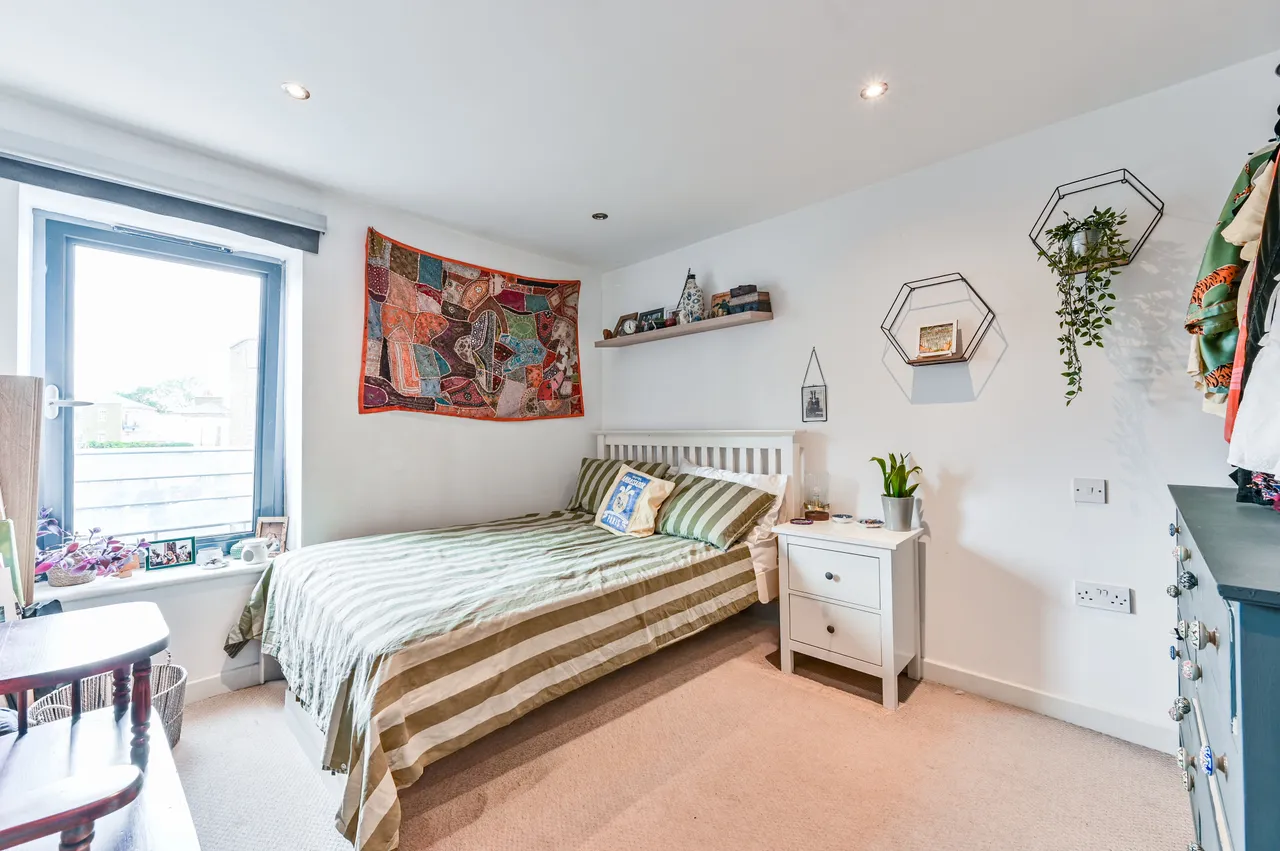 3 Isabella Mews, Balls Pond Road, London, photo 4
