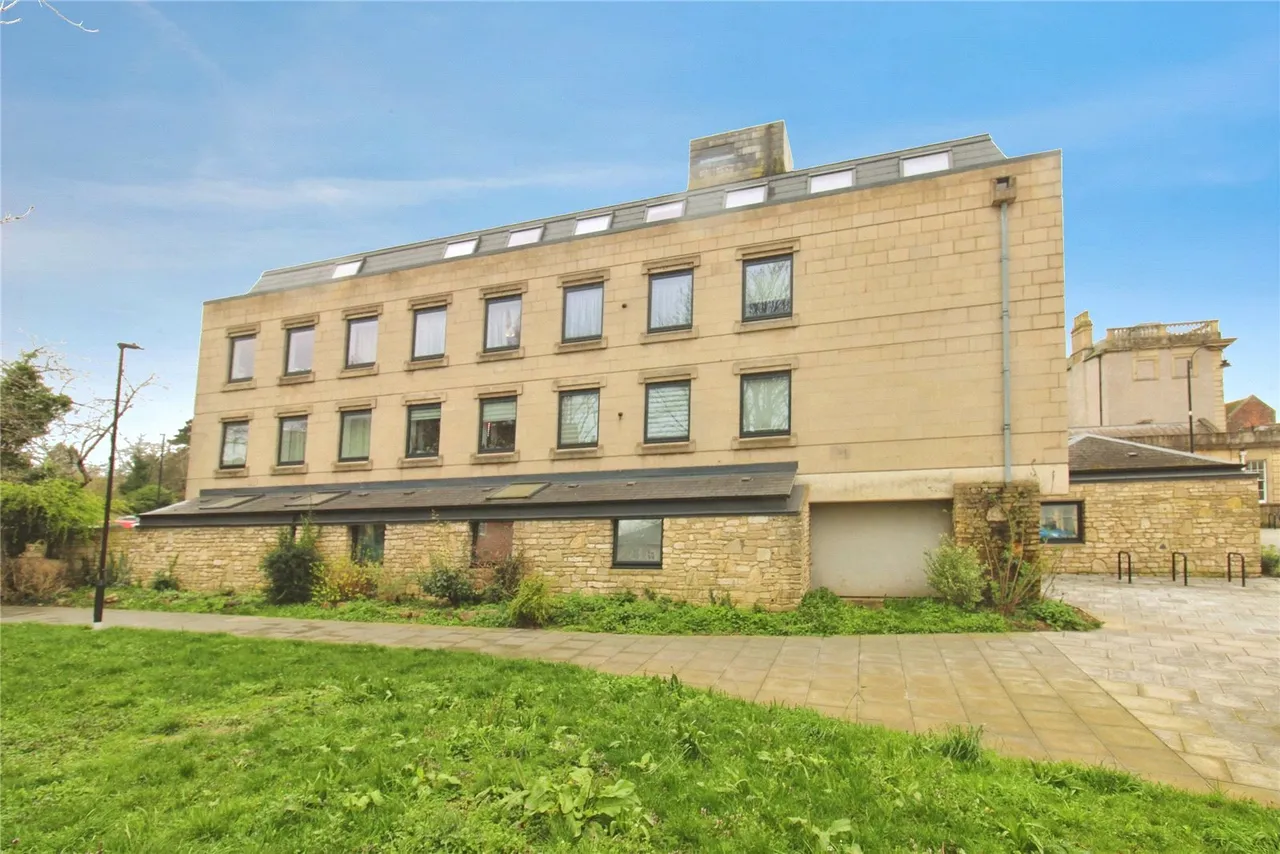 Manvers Street, Trowbridge, photo 7