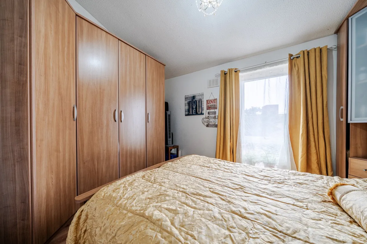 Coupland Place, SE18, photo 16