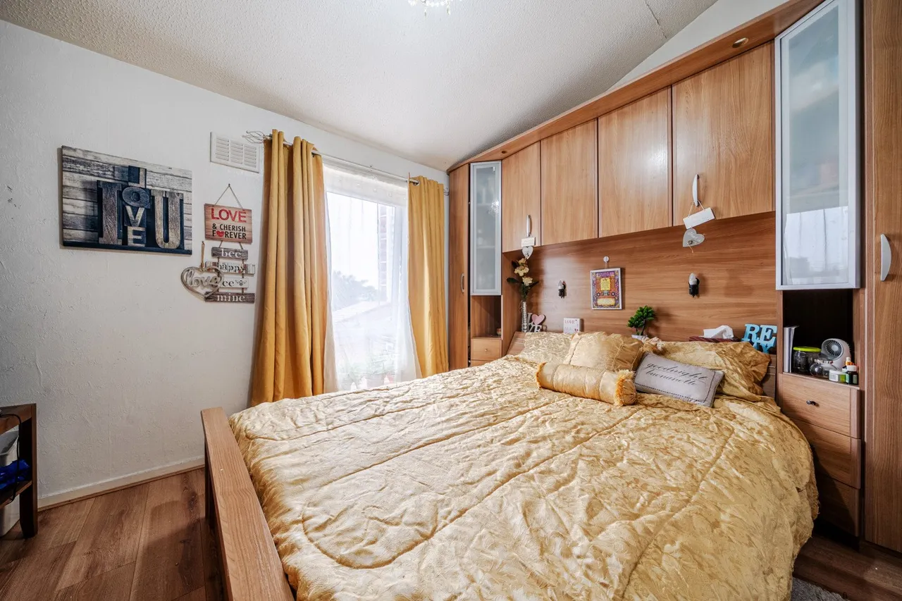 Coupland Place, SE18, photo 5