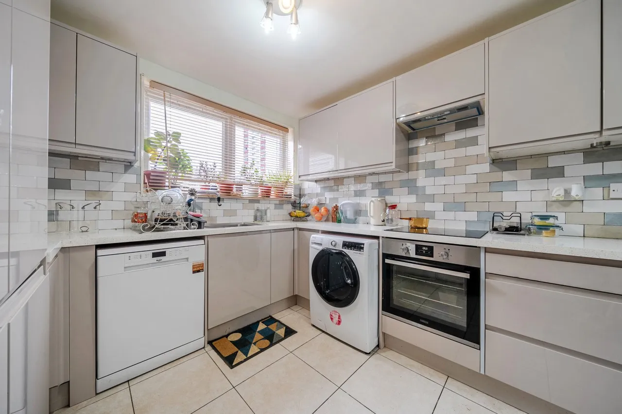 Coupland Place, SE18, photo 19