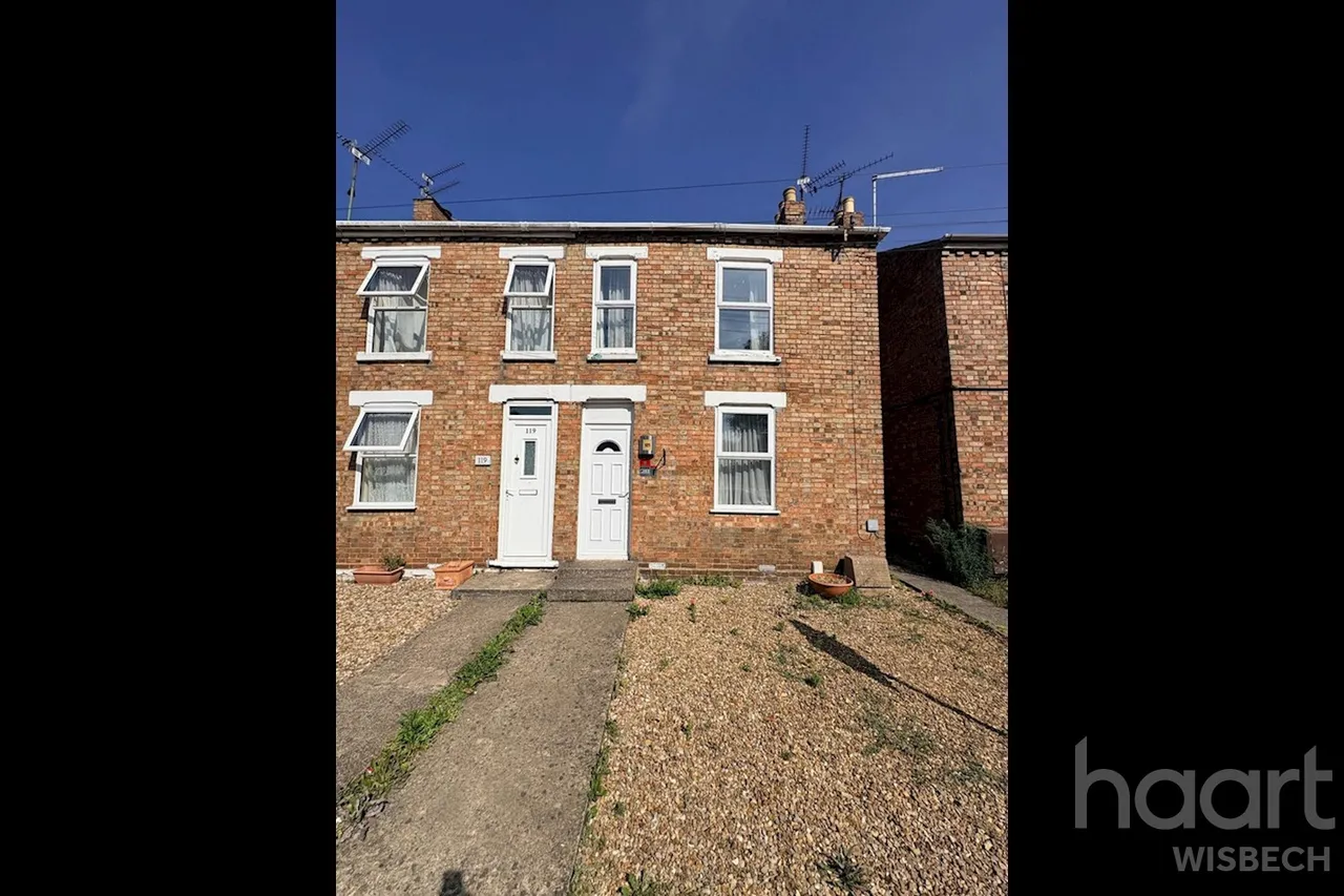 2 bed house for sale, Ramnoth Road, Wisbech, PE13