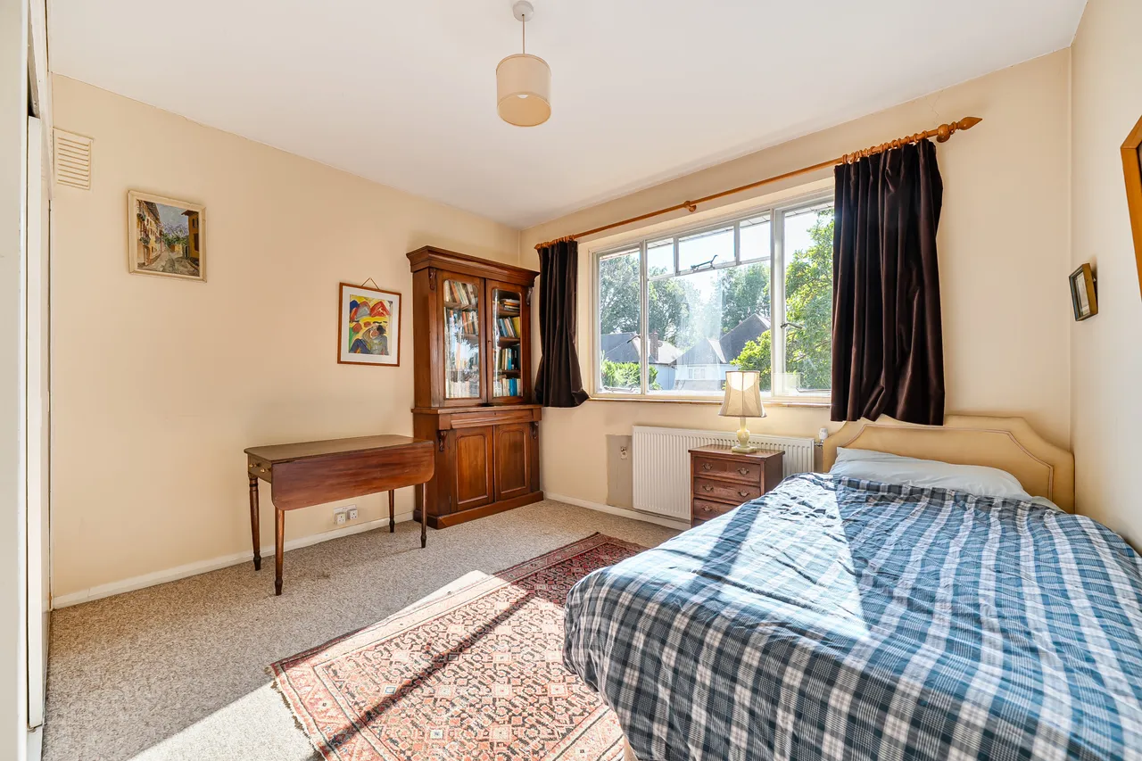 Broadwood Avenue, Ruislip, HA4, photo 10