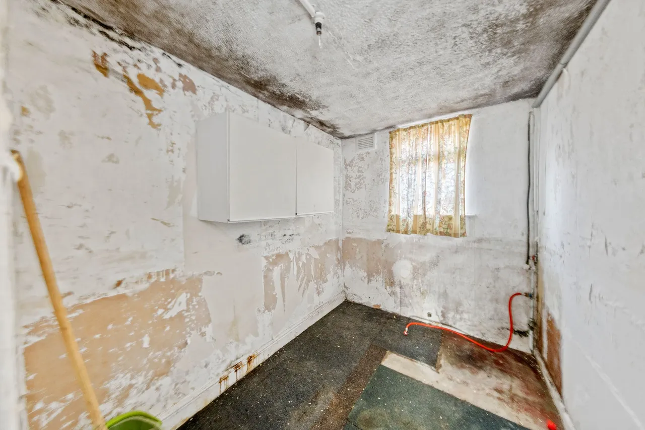 Summerfield Avenue, Warrington, Warrington, WA5 0HN, photo 18