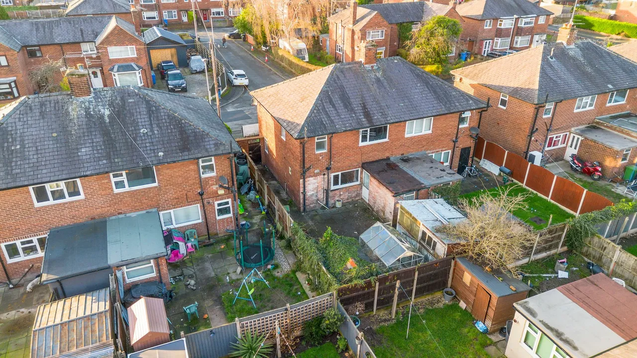Summerfield Avenue, Warrington, Warrington, WA5 0HN, photo 17