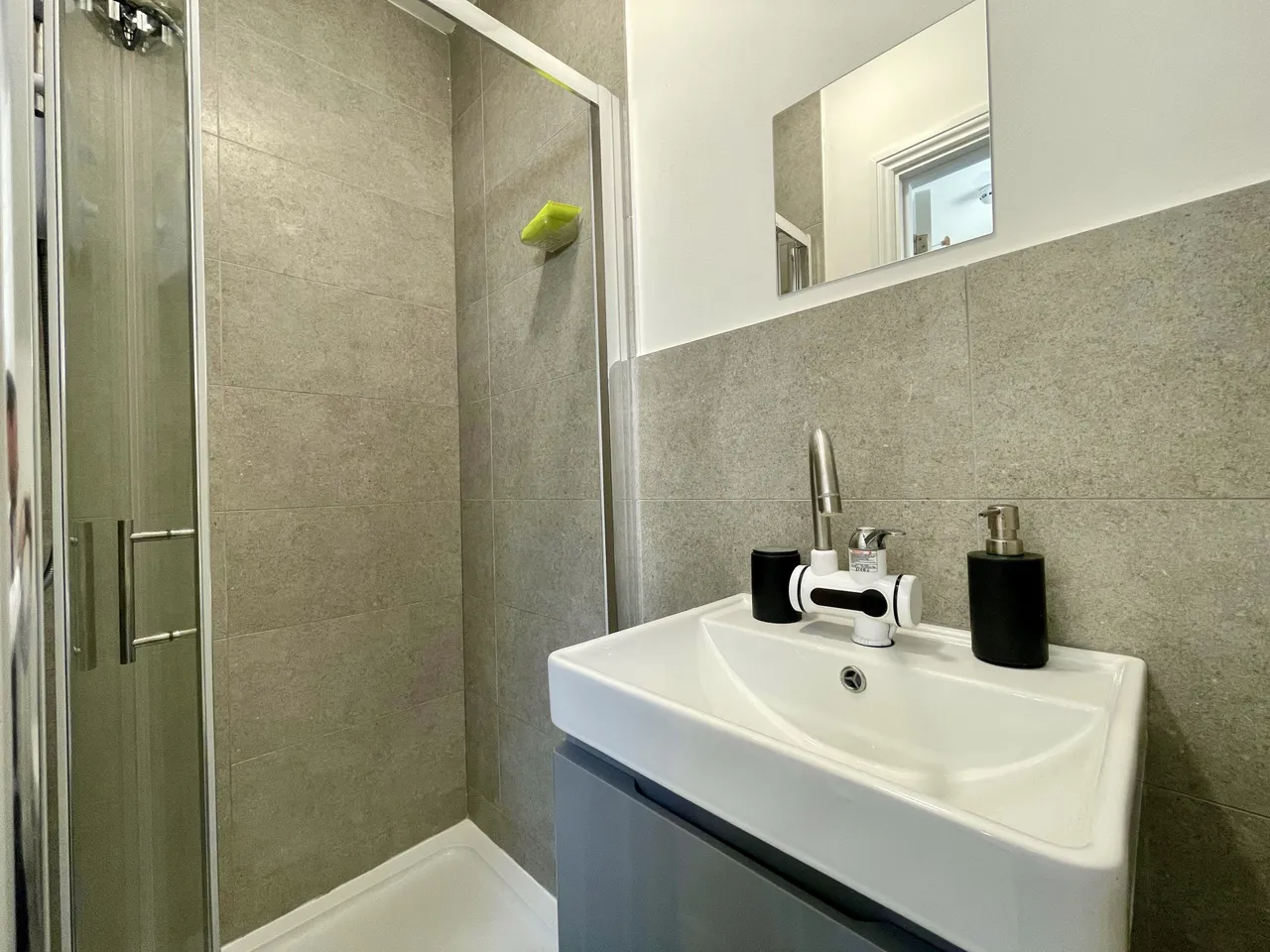 Kings Road, SE25, photo 4