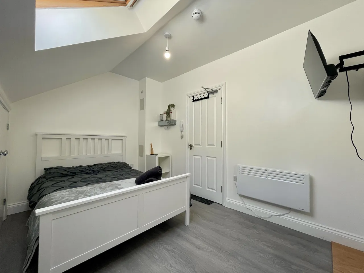 Kings Road, SE25, photo 3