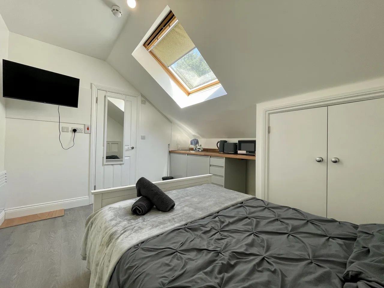 Kings Road, SE25, photo 2