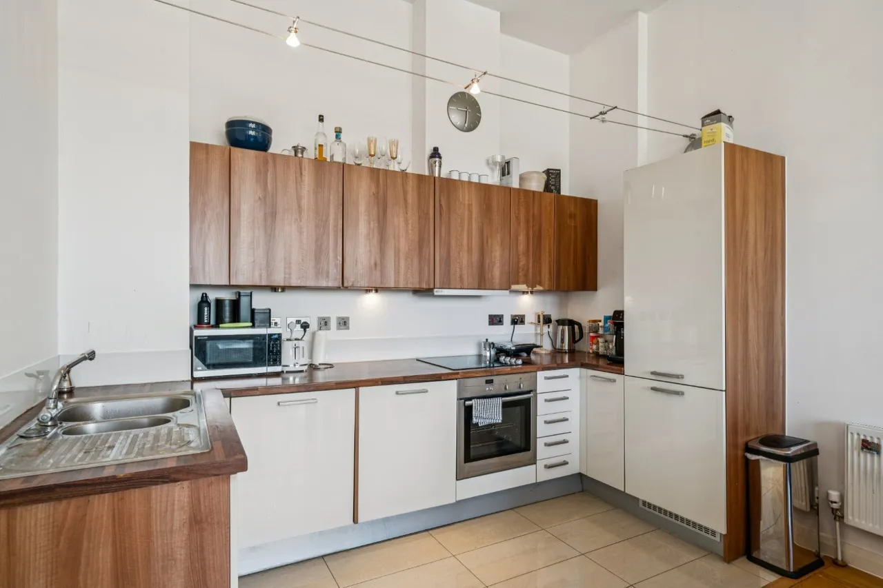 Larden Road, London, W3, photo 9