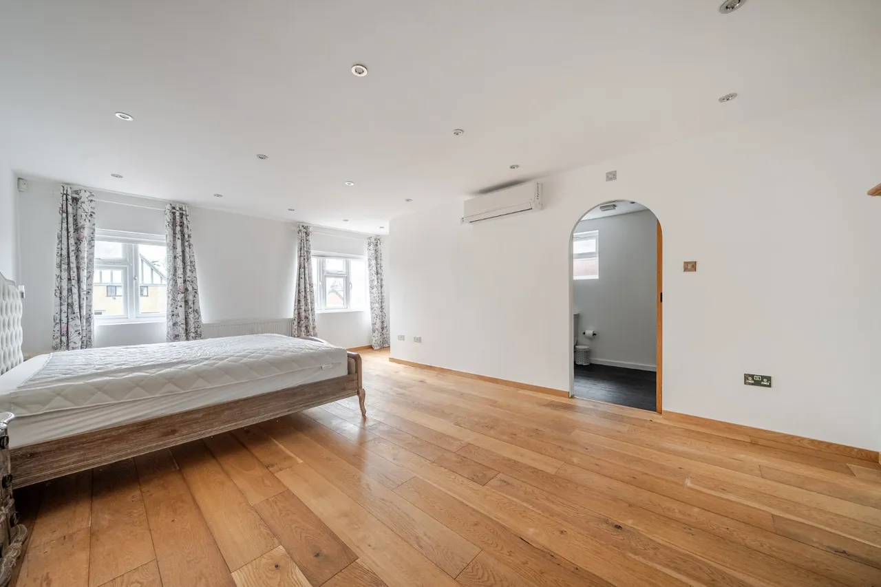Richings Park, Buckinghamshire, photo 14