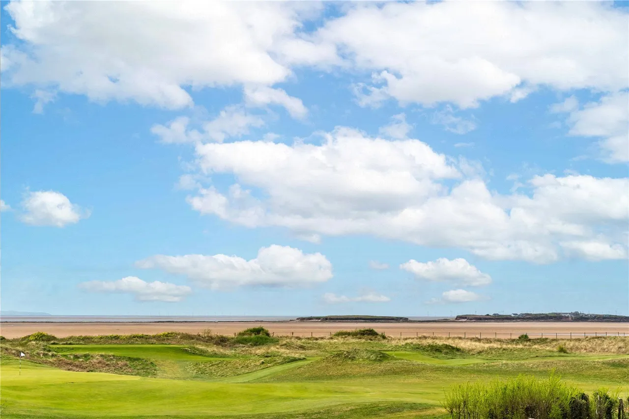 Meols Drive, CH48, photo 14