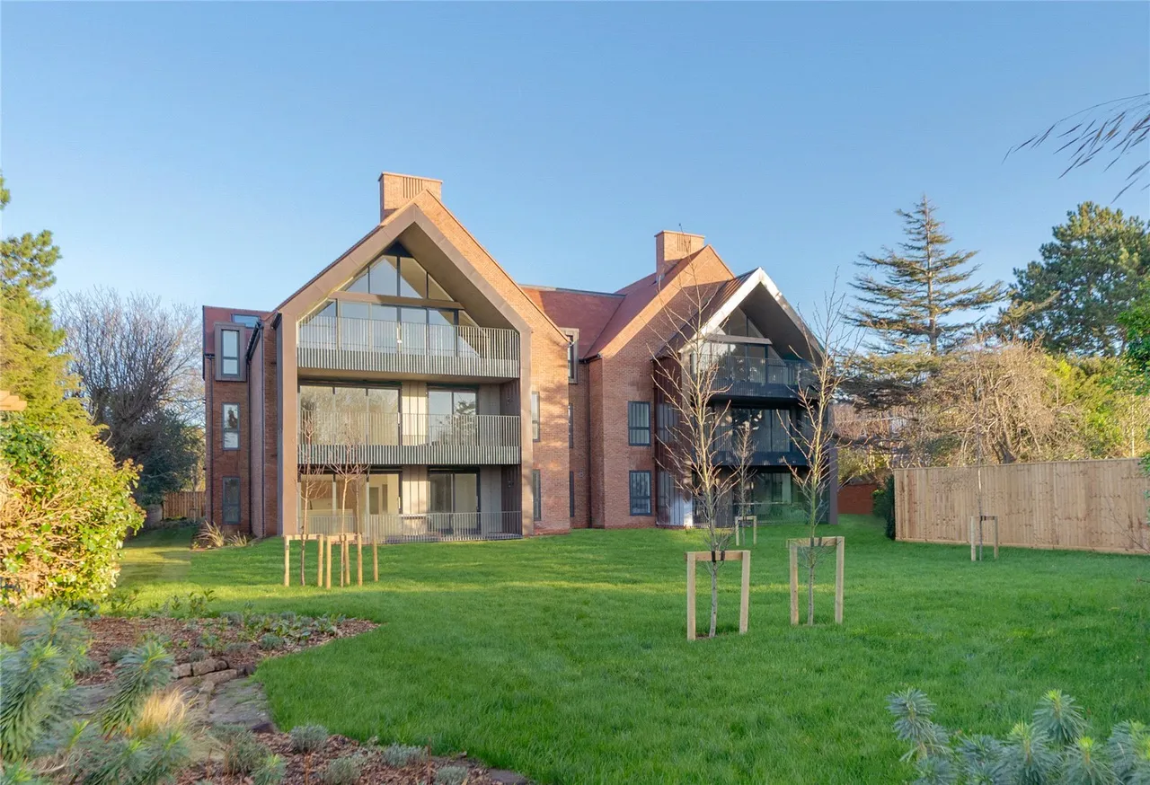 Meols Drive, CH48, photo 16