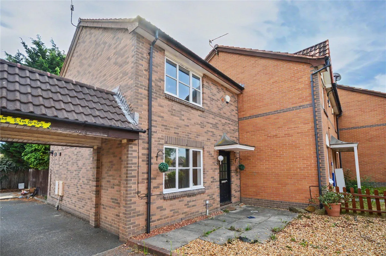 3 bed house for sale, Grange Close, Hunslet, LS10