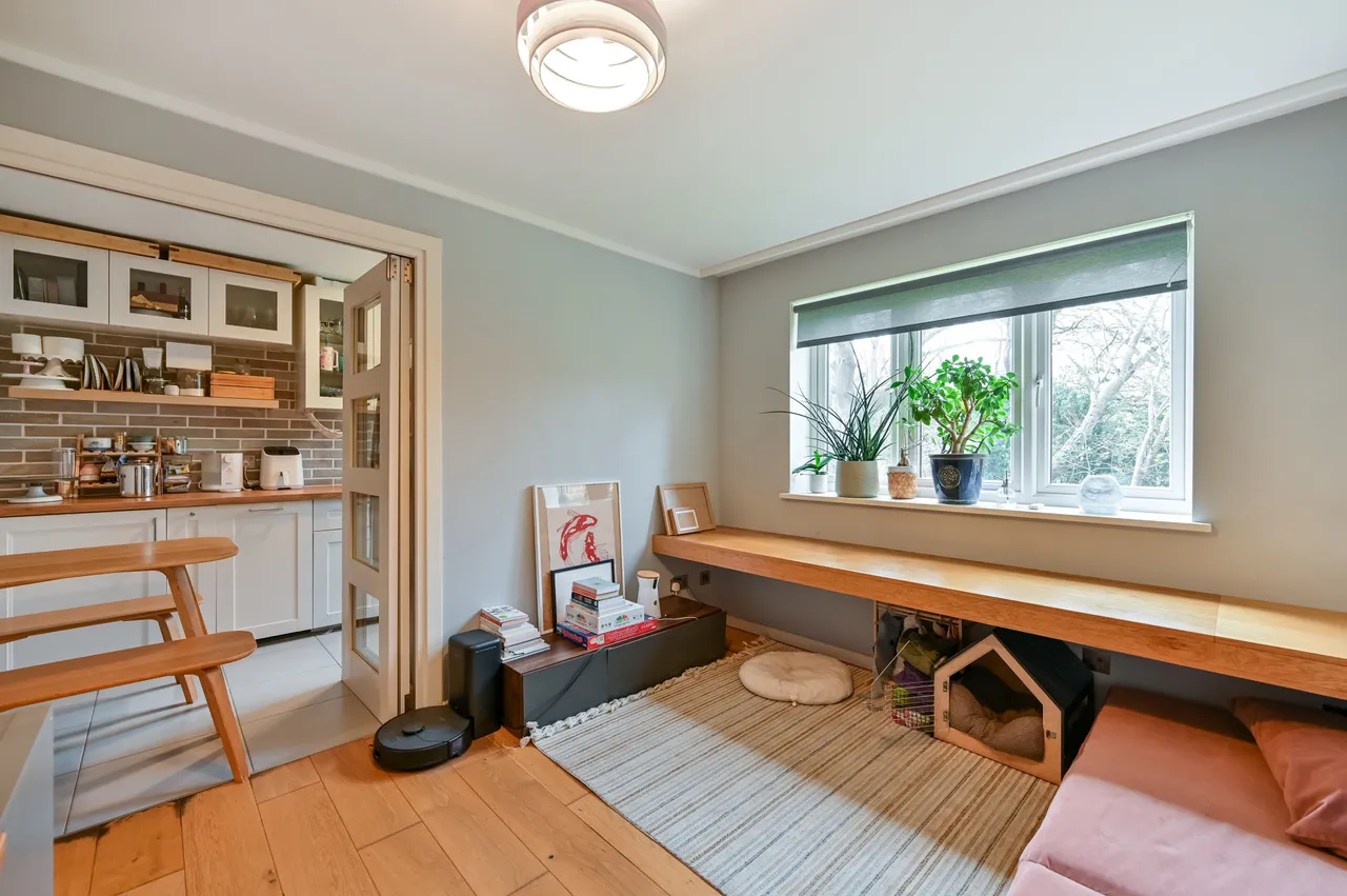 22 Onyx House, Percy Gardens, Worcester Park, photo 2