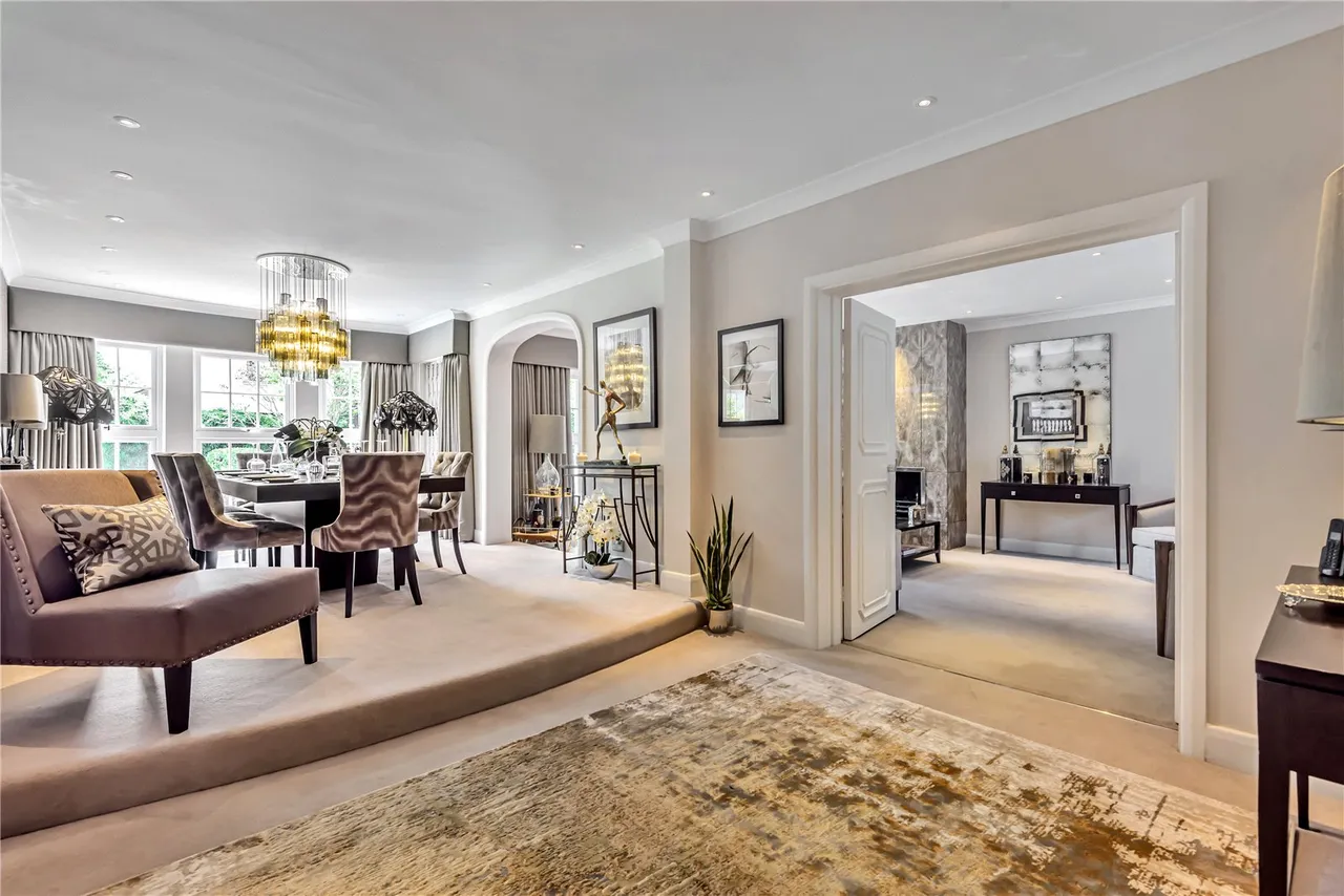 Totteridge Lane, Totteridge, London, N20 8DX, photo 8