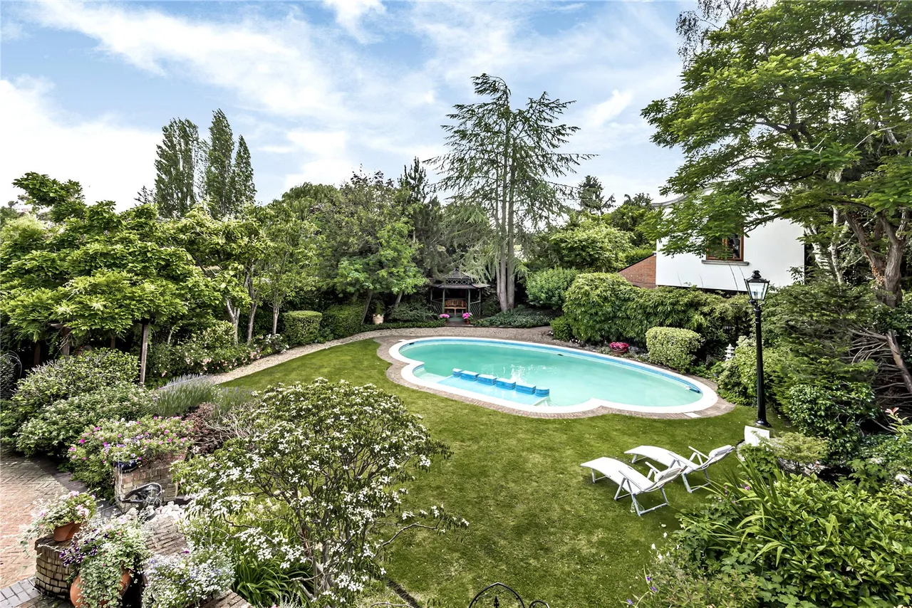 Totteridge Lane, Totteridge, London, N20 8DX, photo 35