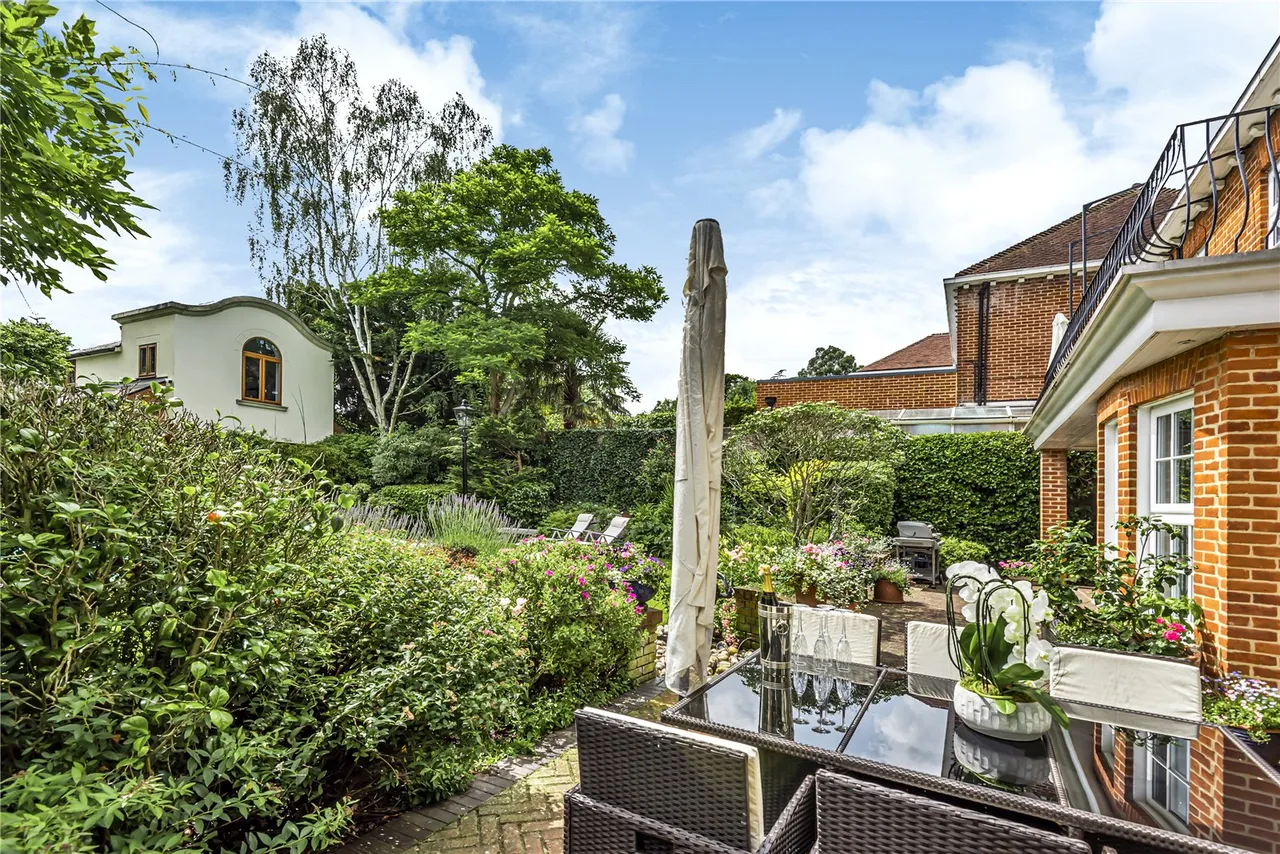 Totteridge Lane, Totteridge, London, N20 8DX, photo 38