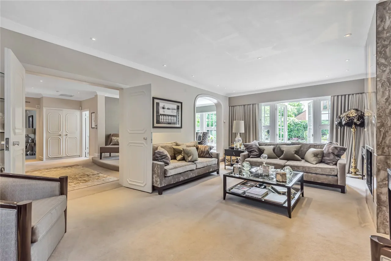 Totteridge Lane, Totteridge, London, N20 8DX, photo 6